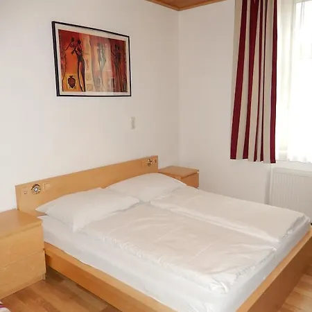 Hotel Wilder Mann 2*